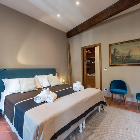 Hearth Of In Great Location Lejlighed Firenze