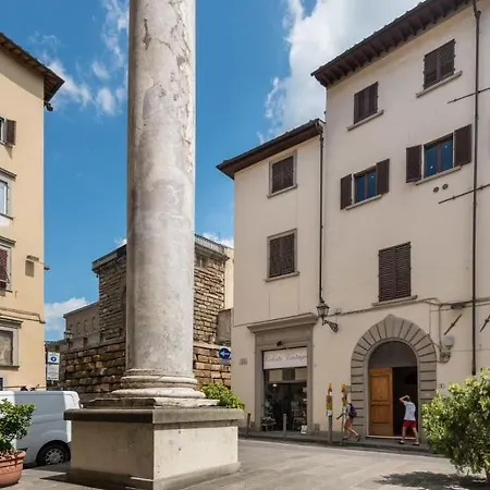 Hearth Of In Great Location Apartment